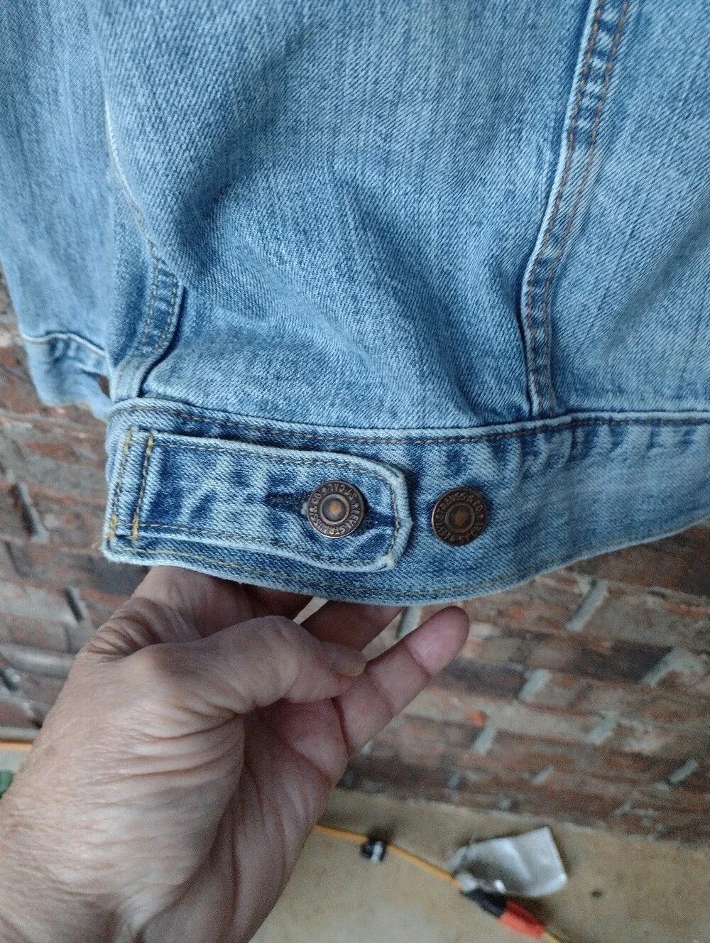 Levi's Denim Trucker Jacket Mens XL Blue Light Wash Type III Western Classic - Picture 5 of 9